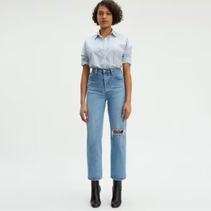 Levis Rib Cage High Rise Straight Leg, size 25